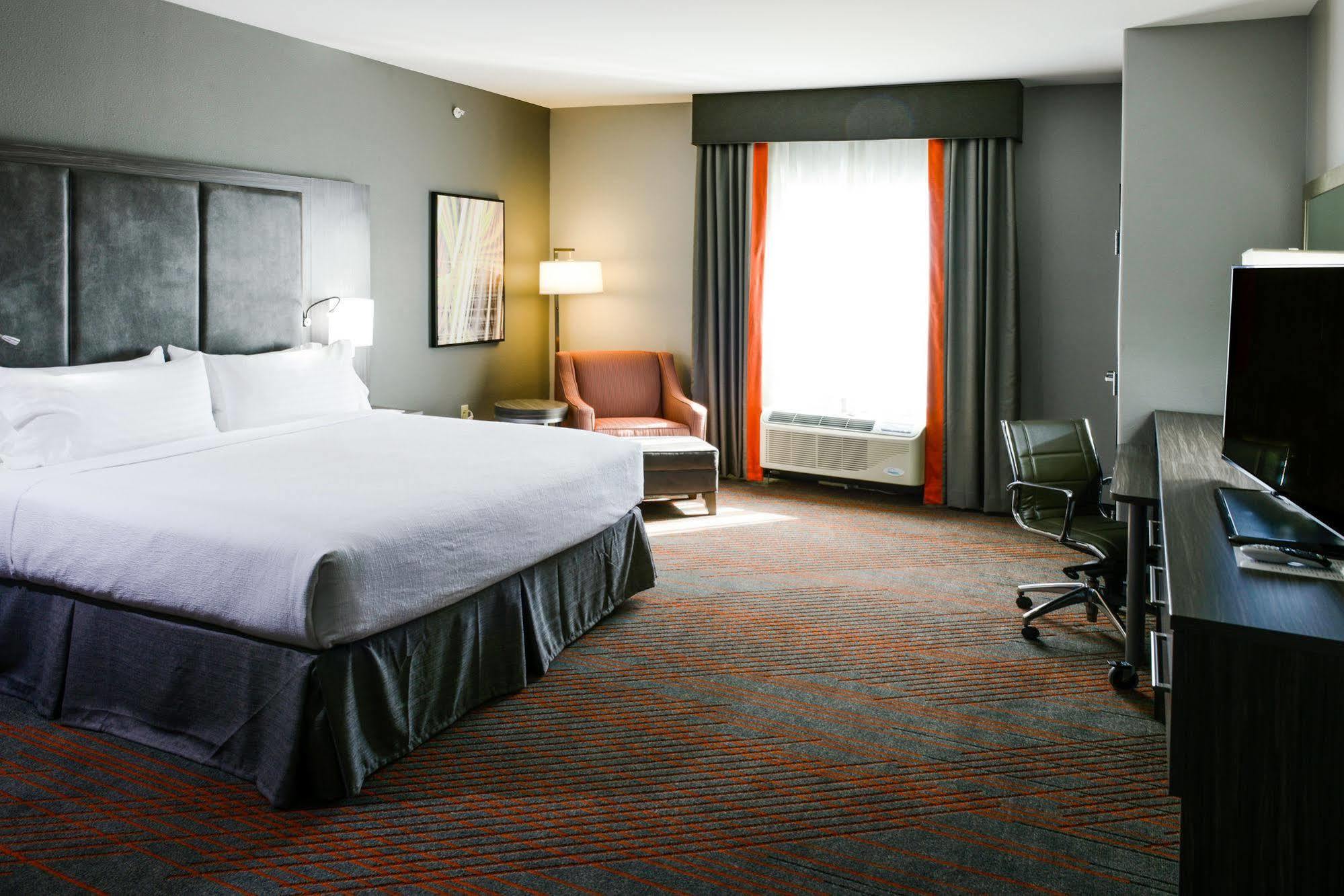 Holiday Inn Abilene - North College Area By Ihg Exterior photo